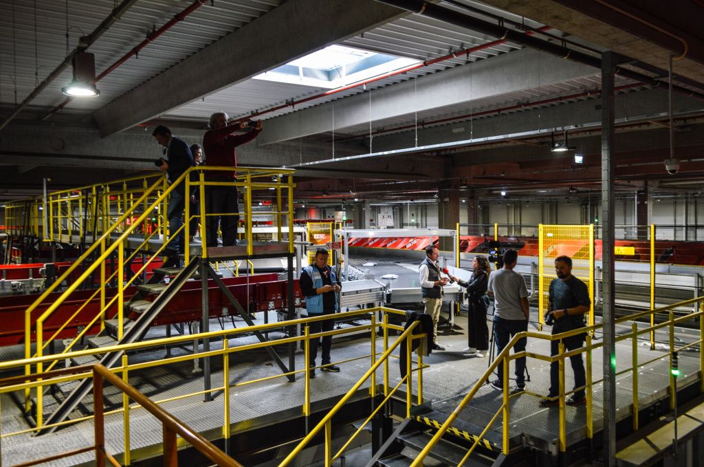 GALERIE FOTO | Cum arată cel mai mare centru logistic al Sameday - Imagine 61