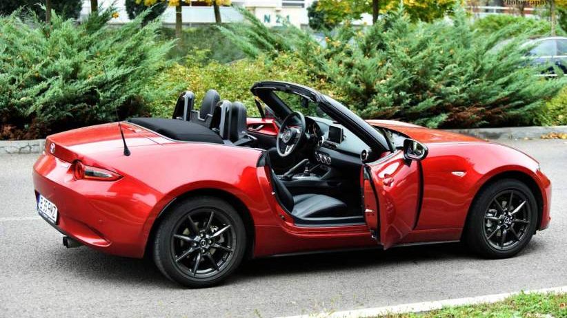 Piata auto ar putea sa incheie anul 2016 in crestere cu 15-20%