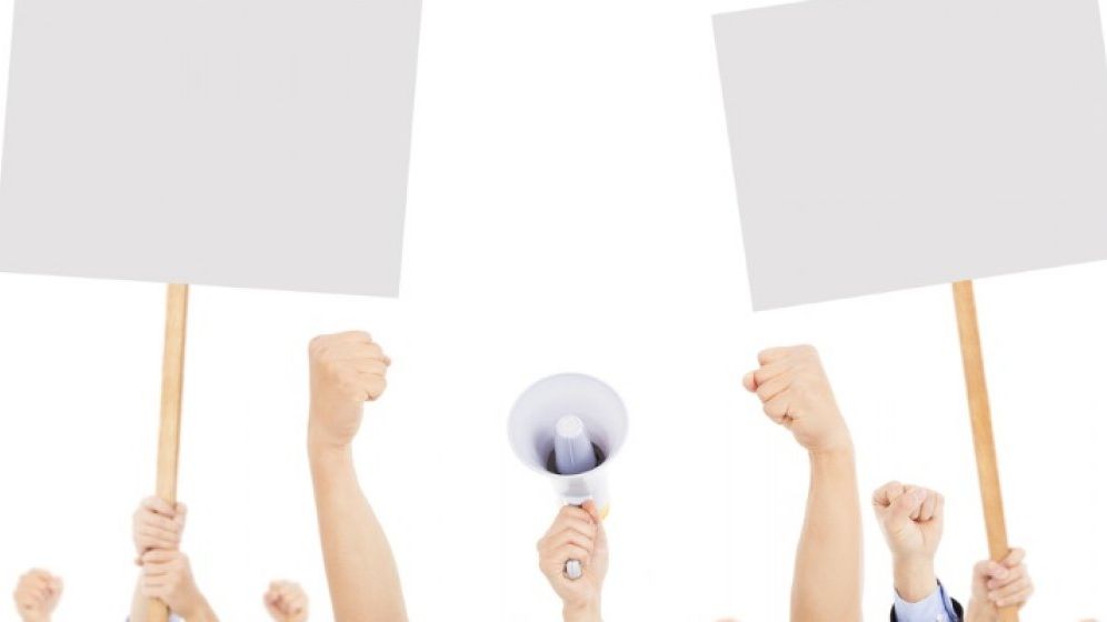 Profesorii vor participa la proteste de stradă și amenință cu grevă generală