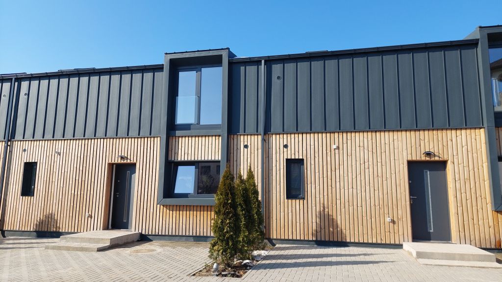 Case în stil scandinav în complexul Hambar44 din Mogoșoaia - Imagine 5