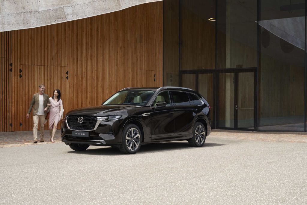 GALERIE FOTO | Mazda CX-80 prezentată pentru Europa - Imagine 2