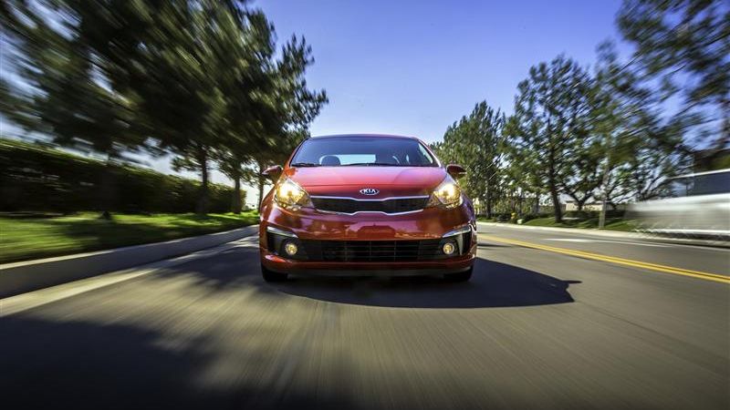 Top 10 modele de masini pe soselele din Europa de Est. Lada este mai cautata decat Dacia