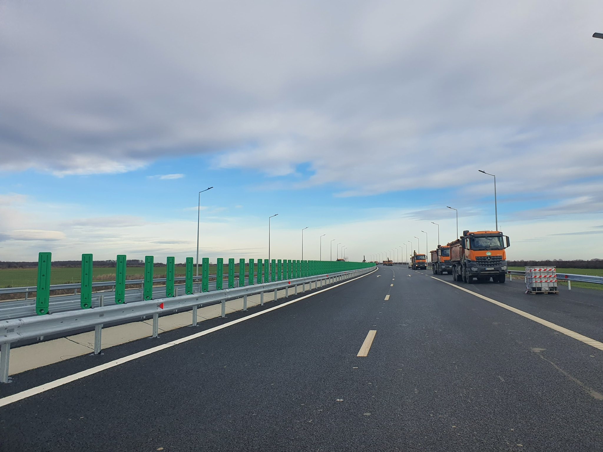 Progres pe un lot vital din Autostrada Transilvania. Care este stadiul lucrărilor