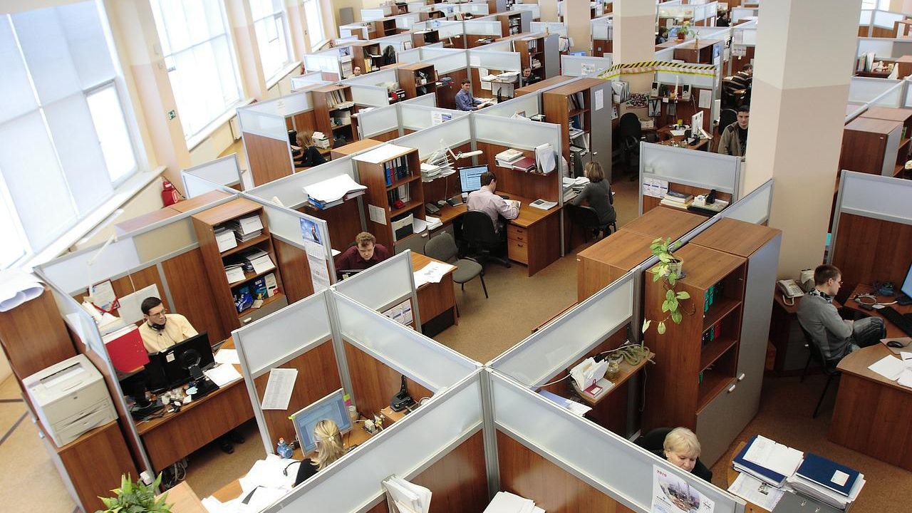 Începe testarea săptămânii de lucru de patru zile în Marea Britanie: 70 de companii participă la proiect