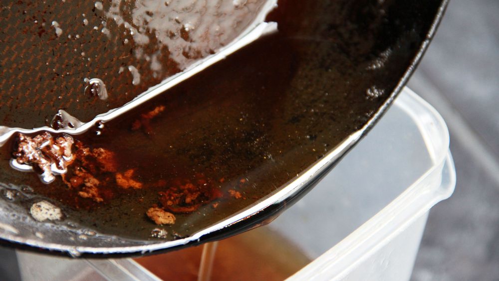 Locuri unde poti recicla uleiul alimentar folosit