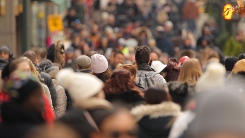 Sondaj ARP: Aproape 40% dintre români vor înlocuirea totală a sistemului politic
