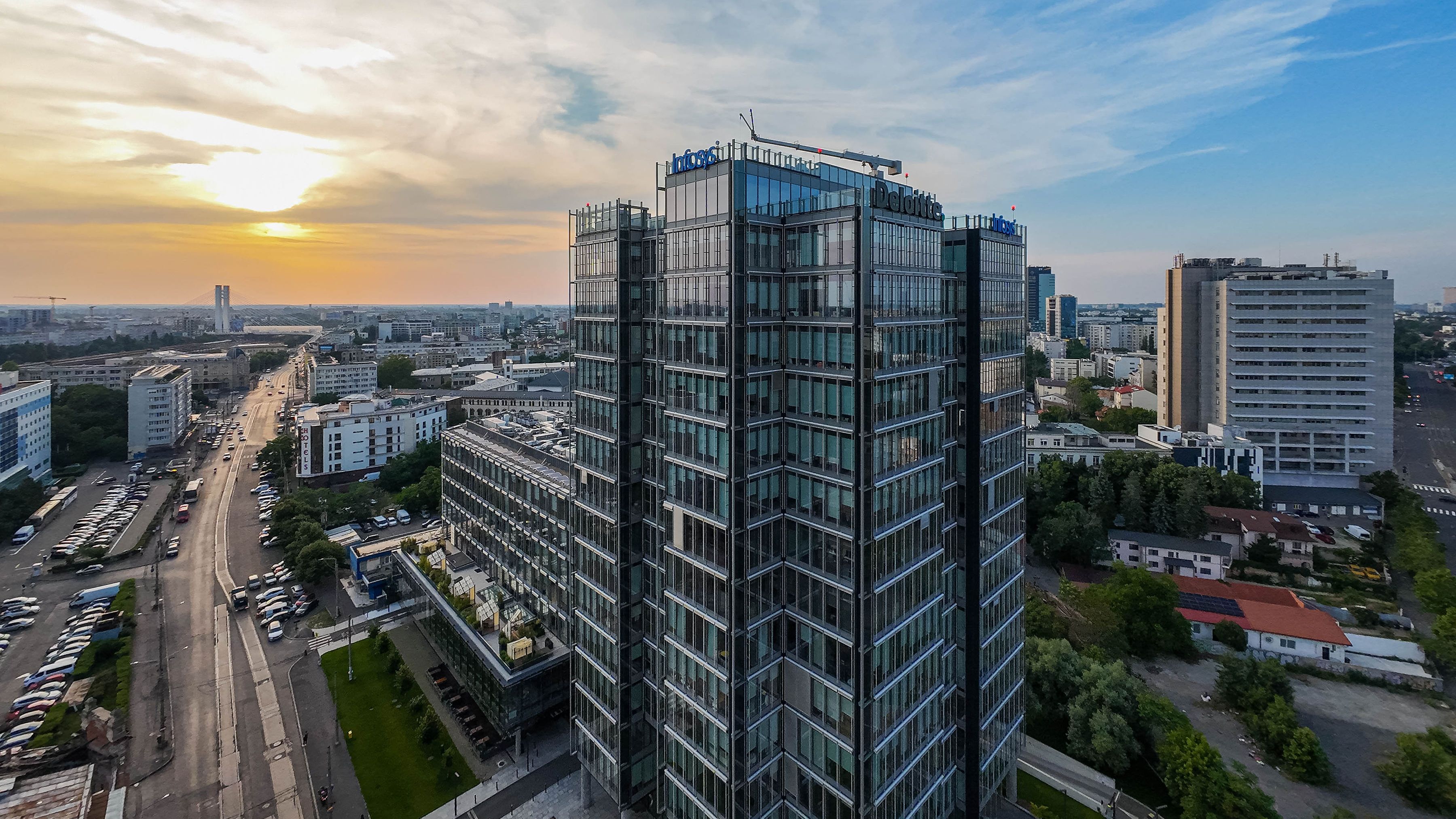 Hotspot Workhub își prelungește și extinde prezența la The Mark