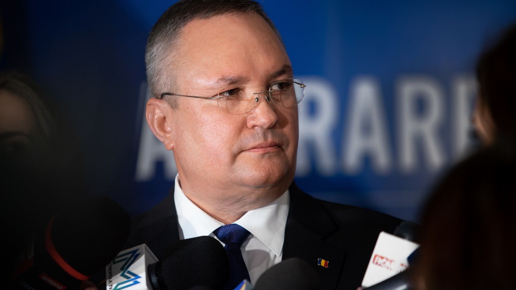 Ciucă trece la declarații grele: Se vrea ca liderii PSD și AUR să intre în turul 2. Din păcate, asta e dorința Rusiei