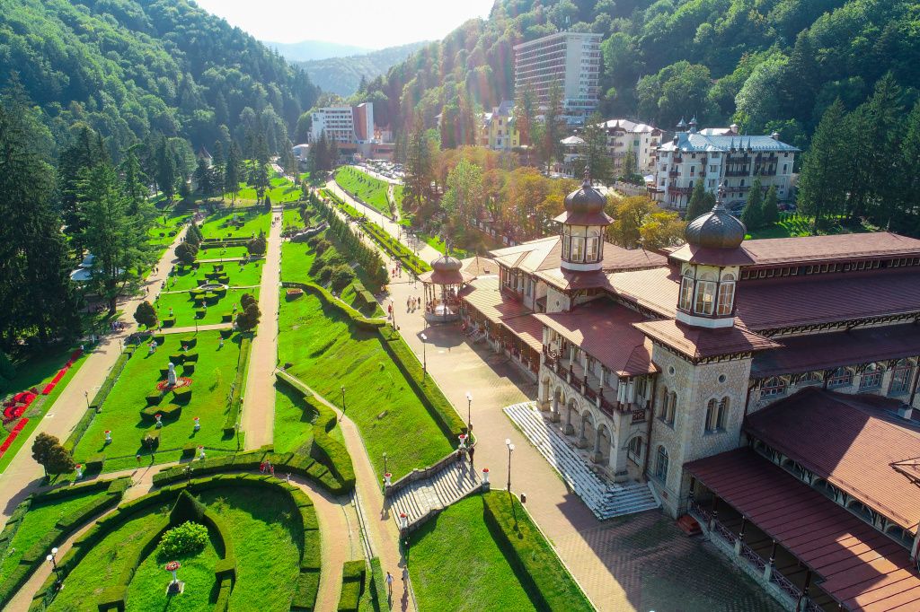 Primul cazinou din România, scos la vânzare pentru 1,45 milioane de euro - Imagine 16