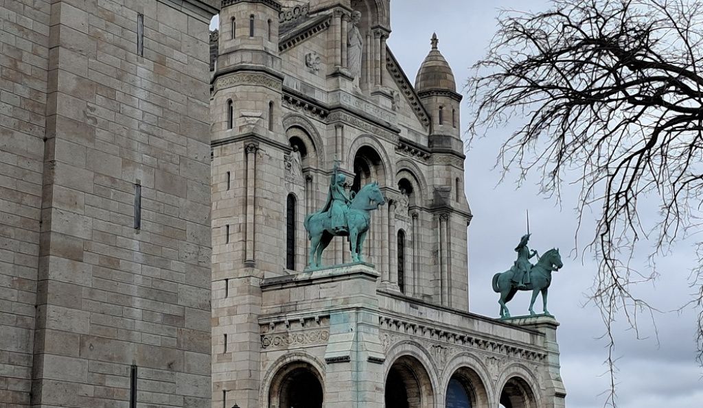 Parisul îți aduce aminte de ce România este încă la ani-lumină distanță de vest. În ciuda p - Imagine 2