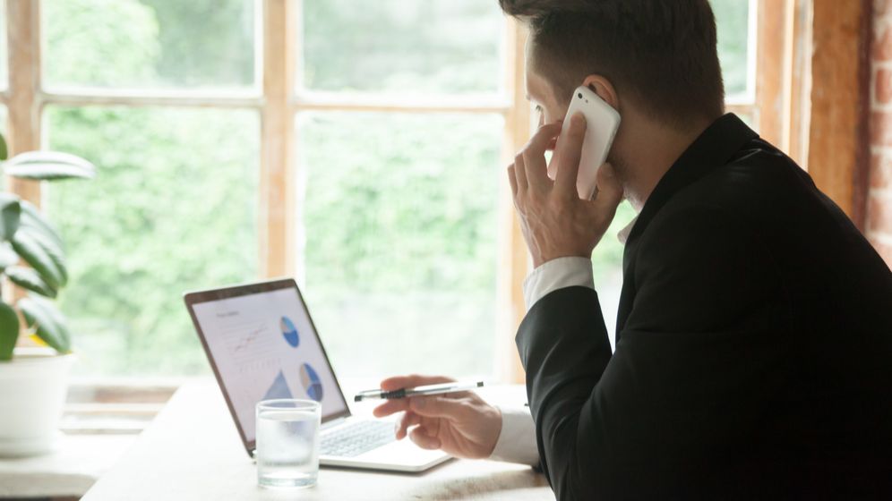 Salarii în vânzări. Cât câștigă un agent vânzări în România și care sunt salariile la început de drum în acest domeniu