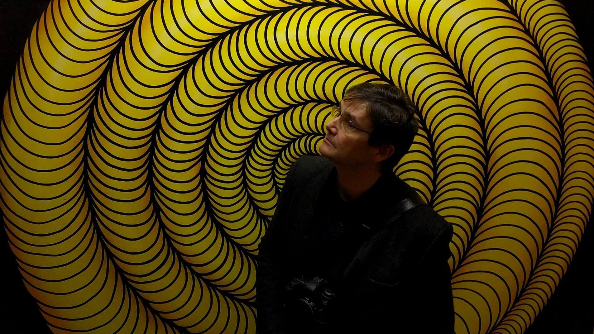 [GALERIE FOTO] Fotograful Andrei Birsan, despre Bucurestiul in ultimii 30 de ani: Capitala s-a kitschosit, dar oamenii care vin ridica orasul