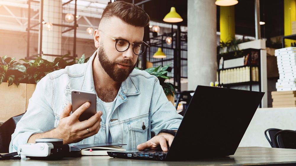 Telemunca în 2021. Ce înseamnă, ce spune legea, care sunt beneficiile şi dezavantajele