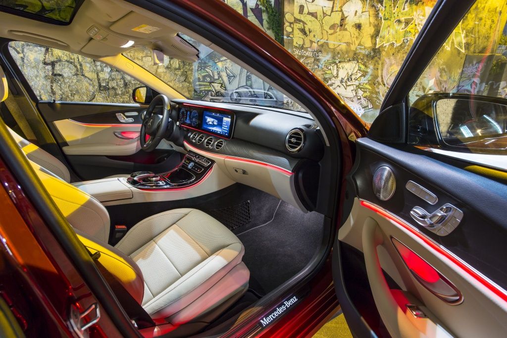 Mercedes-Benz Clasa E - Imagine 29