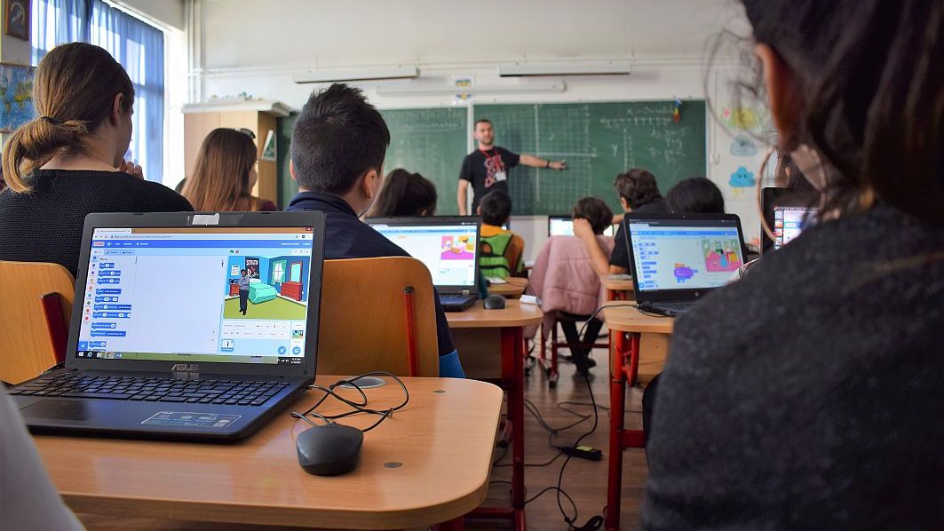 Industria tech mizează pe dezvoltarea României prin educație