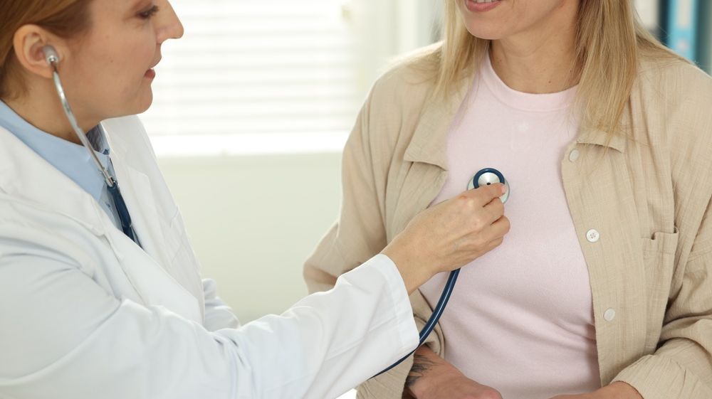 Consult cardiologic: când este recomandat și ce investigații poate indica medicul?