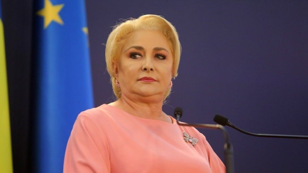 Viorica Dancila merge la receptia de Ziua Nationala de la Cotroceni. Dragnea si Tariceanu boicoteaza