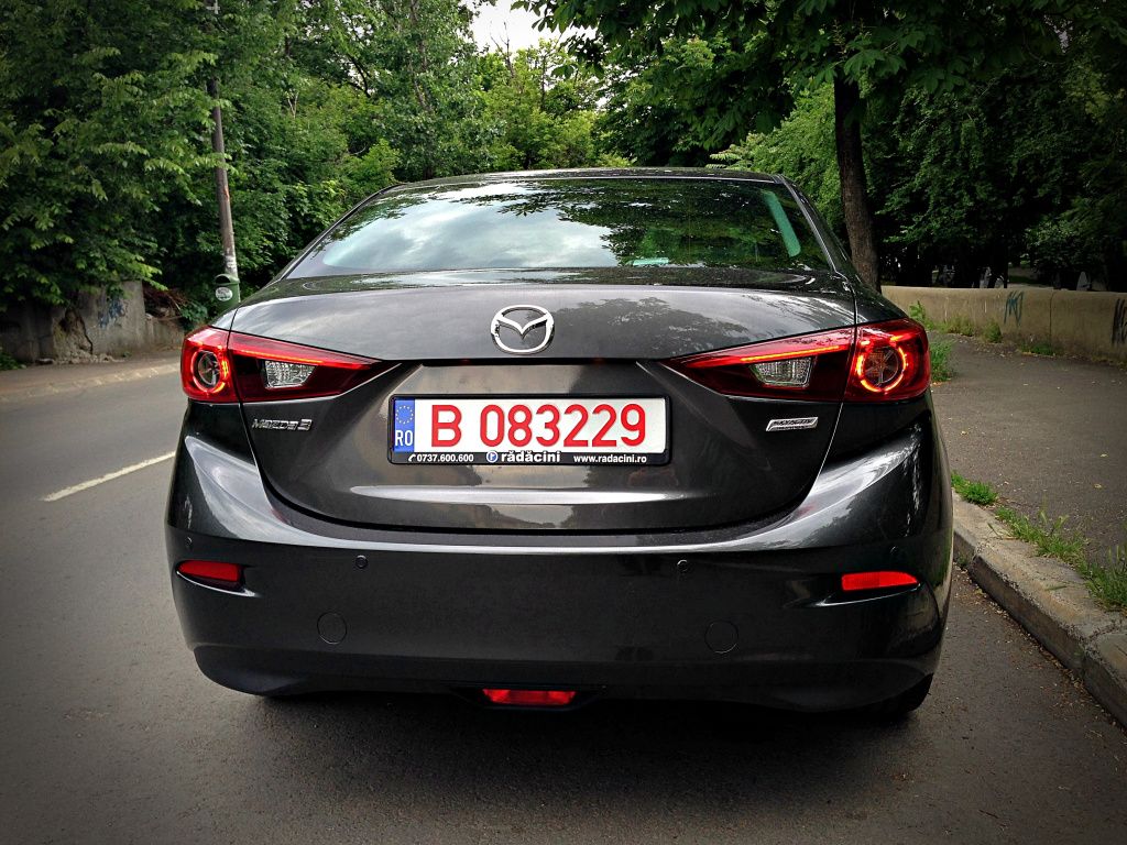 Mazda3 sedan facelift - Imagine 11