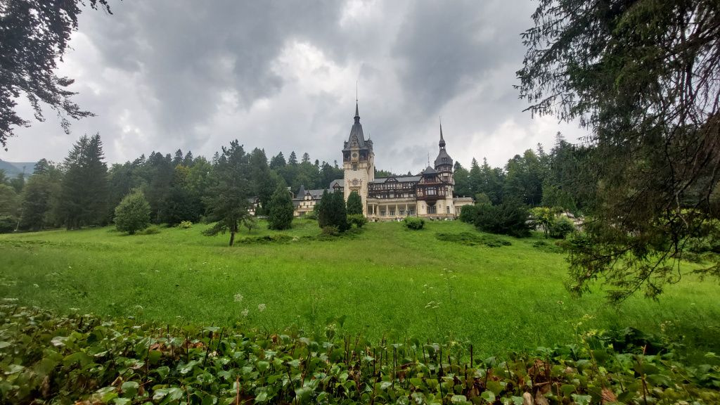 GALERIE FOTO | O vizită la Domeniul Regal Peleș. Cum arată șantierul noii unități de cazare ș - Imagine 86