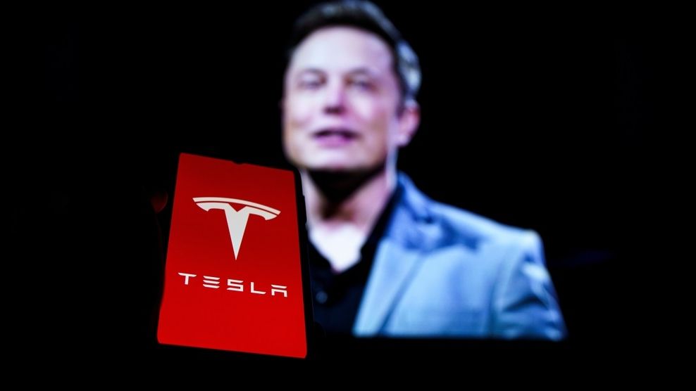 Musk, dat în judecată. Acționarii Tesla îl acuză că i-a mințit cu privire la tehnologia de pilot automat