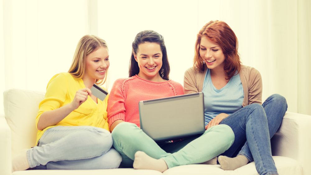 Inedit: Wall-Street.ro afirma, expertii eCommerce noteaza