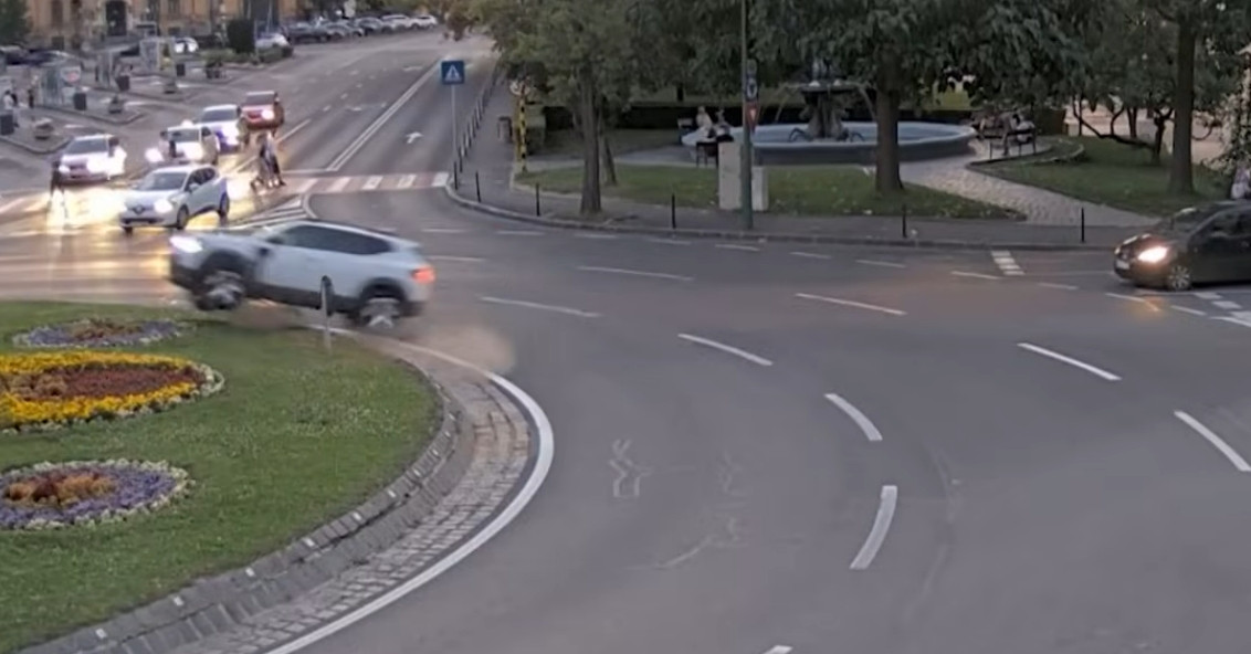 Accident mortal în Brașov | Șoferul a fost reținut. Avea o boală neurologică dar nu își lua tratamentul. Medicul care i-a dat voie să conducă poate scăpa de pedeapsă datorită unei prescrieri