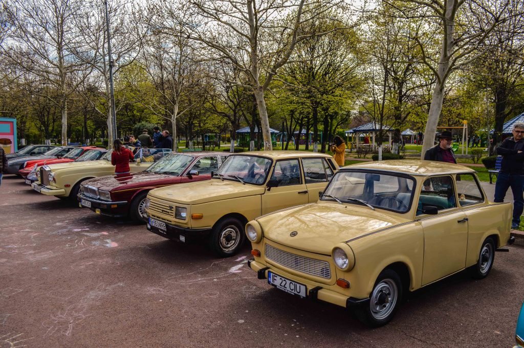 FOTO | Retroparada Primăverii: Ce am văzut la cea mai mare expoziție de mașini retro din țară - Imagine 33