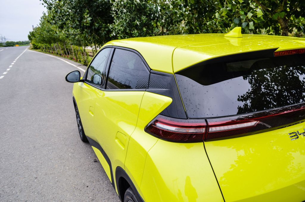 [FOTO] Test Drive BYD Dolphin Surf, noul rival din China al Daciei Spring - Imagine 15