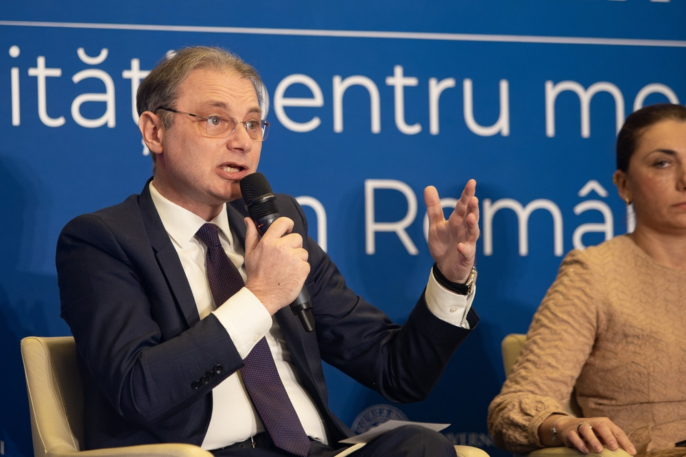 Luca Niculescu, după desemnarea ca premier: Sunt deschis la discuţii şi respect ideile bune, indiferent de unde vin