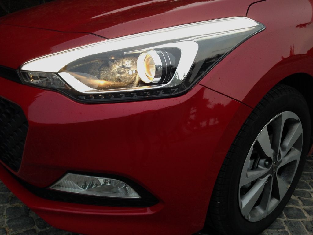 Hyundai i20 - Imagine 8