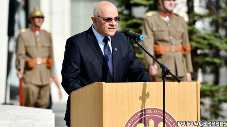 Raed Arafat: Diversificarea misiunilor din ultimii 26 de ani i-a facut pe pompieri si mai implicati in comunitate