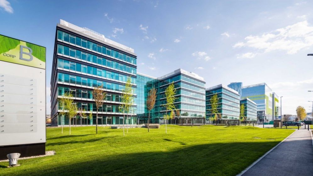 Lion's Head Investments face primii pasi pe piata imobiliara din Romania dupa achizitia Oregon Park