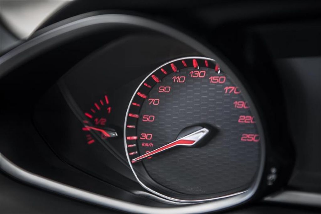 Peugeot 308 GTi - Imagine 14