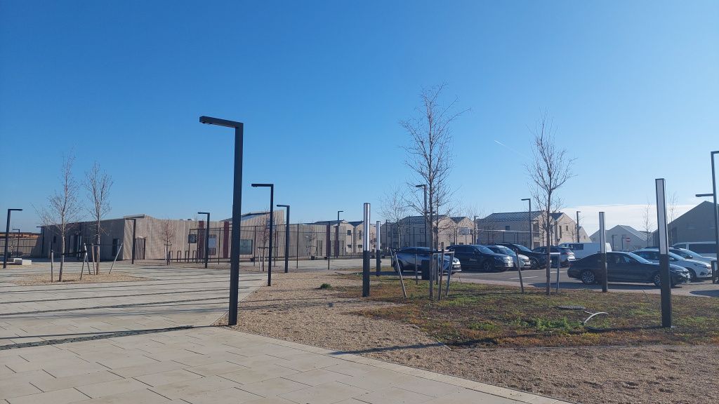 GALERIE FOTO | Cum arată "žacasă" la David Popovici, în complexul unde au numit o piscină dup - Imagine 9