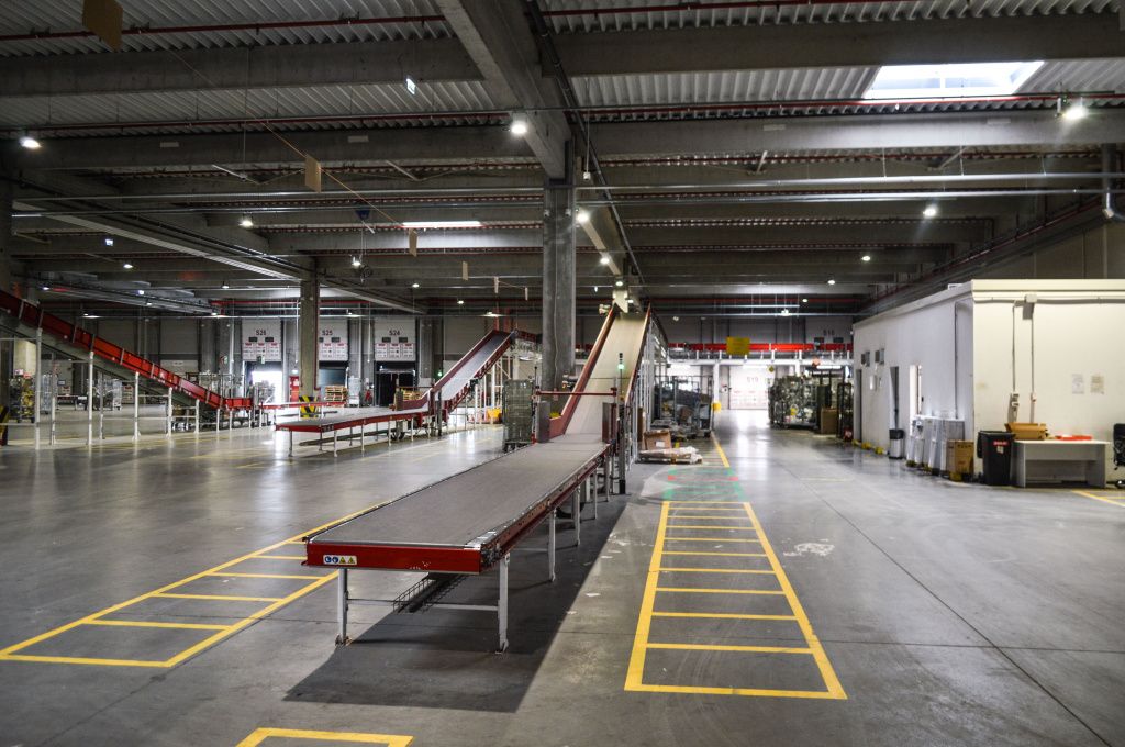 GALERIE FOTO | Cum arată cel mai mare centru logistic al Sameday - Imagine 22