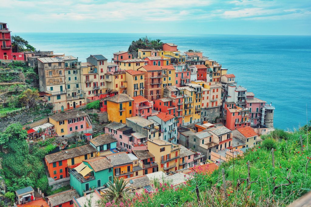 Cinque Terre - Kristine Tanne - Unsplash
