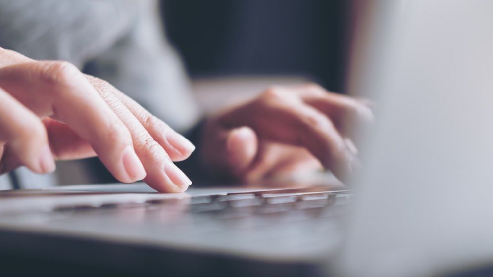 Conducerea Facultăţii de Drept propune exmatricularea a 45 de studenţi care ar fi fraudat examene online