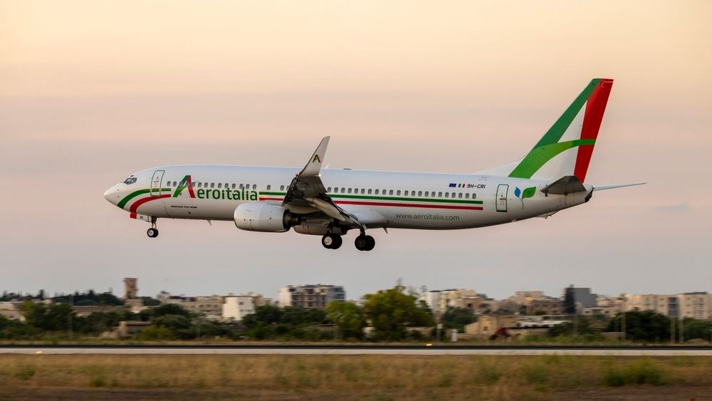 Aeroitalia va fi prima companie care operează zboruri regulate de pe Aeroportul Băneasa