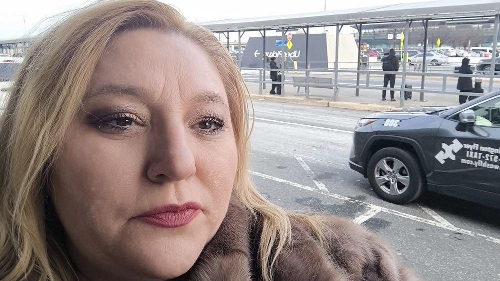 Diana Șoșoacă i-a trimis o scrisoare lui Trump, în care s-a plâns că CCR a anulat candidatura lui Călin Georgescu: „Nemulţumirea poate genera oricând o nouă revoluţie”