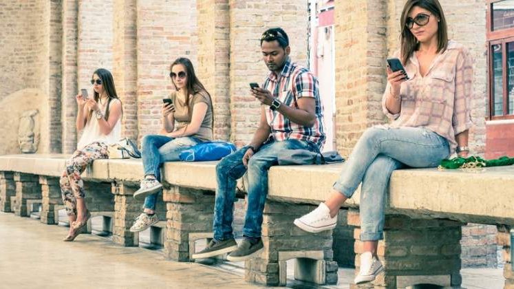 Reduceri eMAG de IT&Mobile Days: Ce oferte gasesti saptamana asta