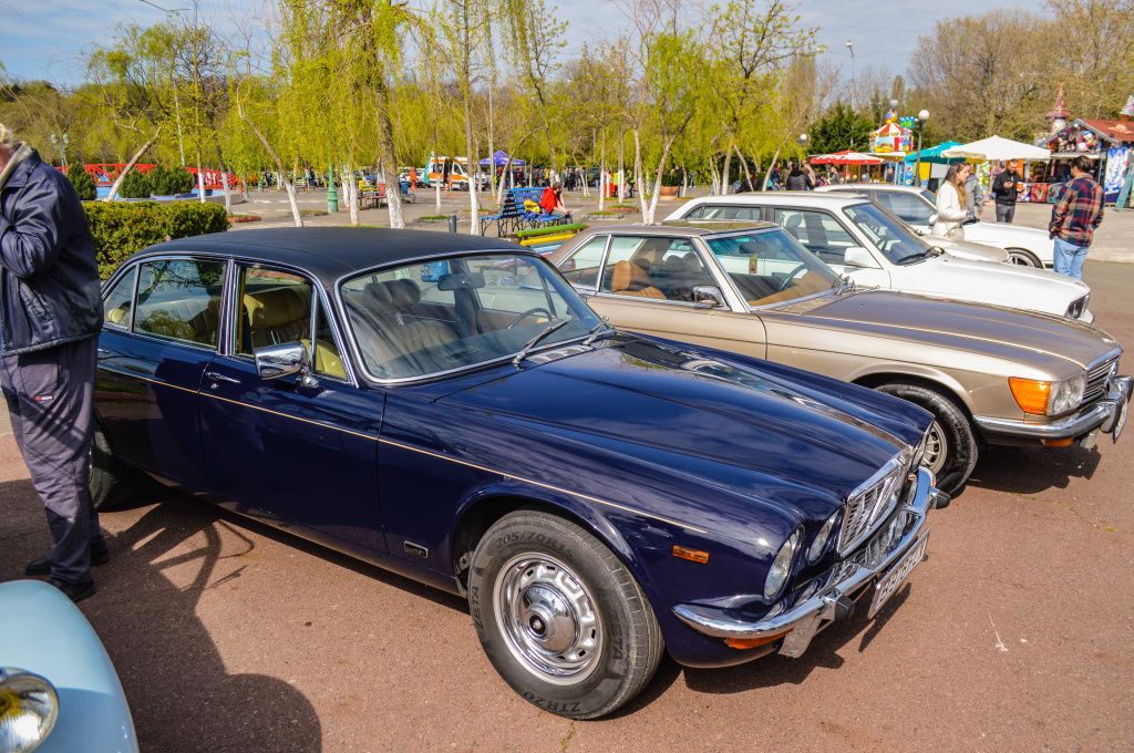 FOTO | Retroparada Primăverii: Ce am văzut la cea mai mare expoziție de mașini retro din țară - Imagine 49
