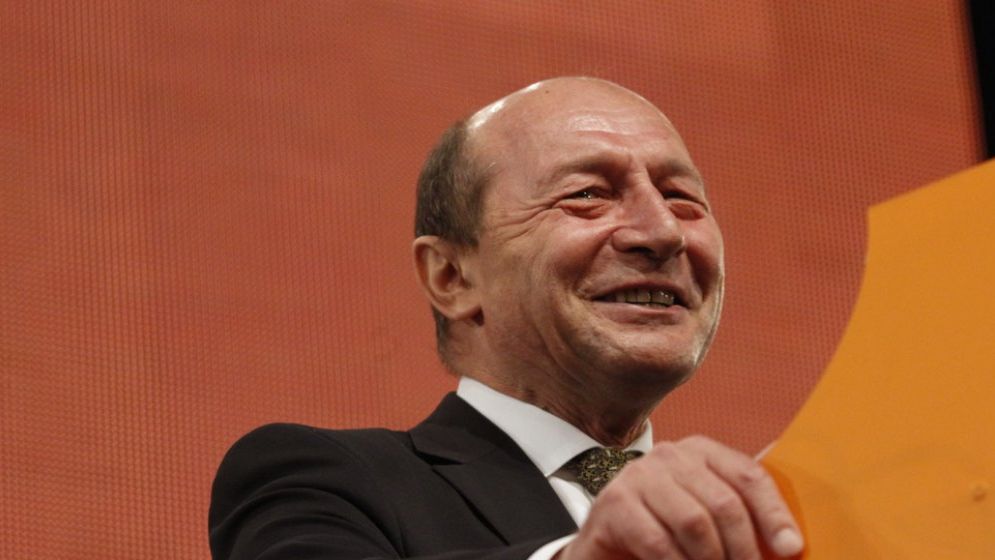 Băsescu: Moldova îi va administra o bătaie umilitoare lui Putin