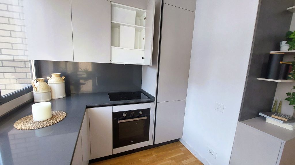 GALERIE FOTO | Cum arată un penthouse de 325.000 de euro dintr-un complex exclusivist din nordul Ca - Imagine 13