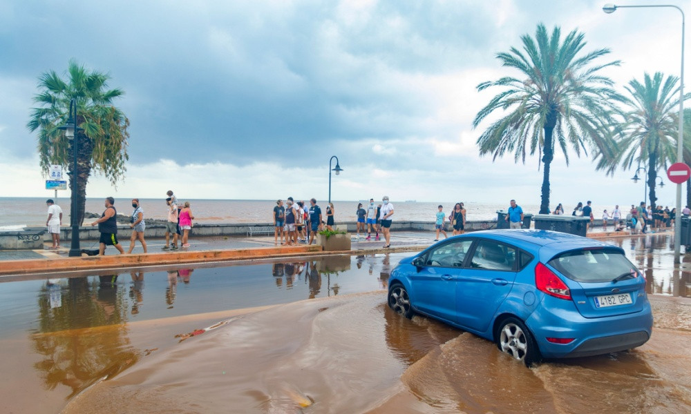 De la incendii la ploi: Valencia revine sub cod roșu. Avertisment pentru turiștii români