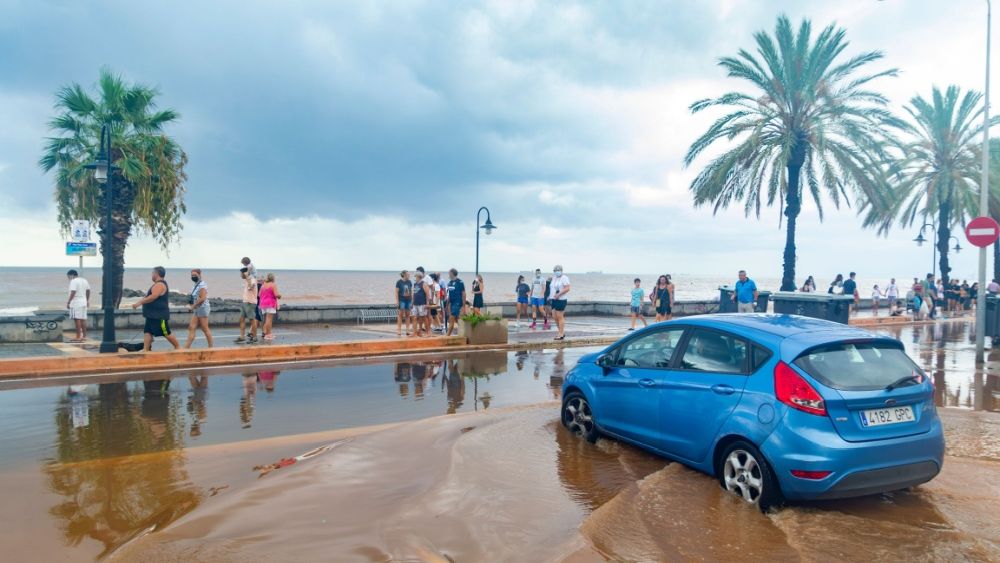 Mai este sigur să călătorești în Valencia după inundațiile devastatoare? Ce trebuie să știi dacă ți-ai rezervat o vacanță aici
