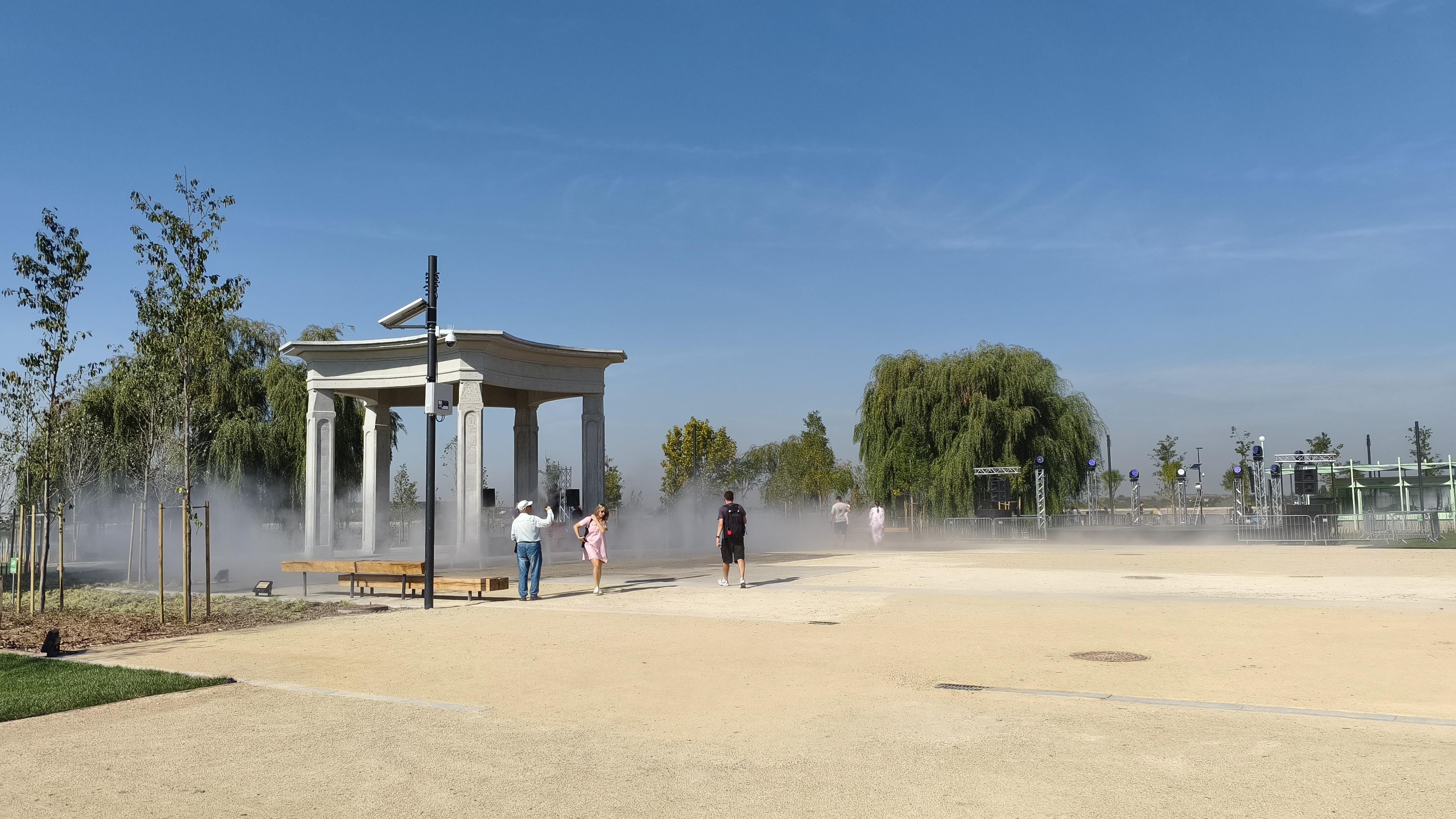 [FOTO] Cum arată insula de pe Lacul Morii după restaurare. Primăria S6 va organiza aici evenimente tot weekendul - Poza 11