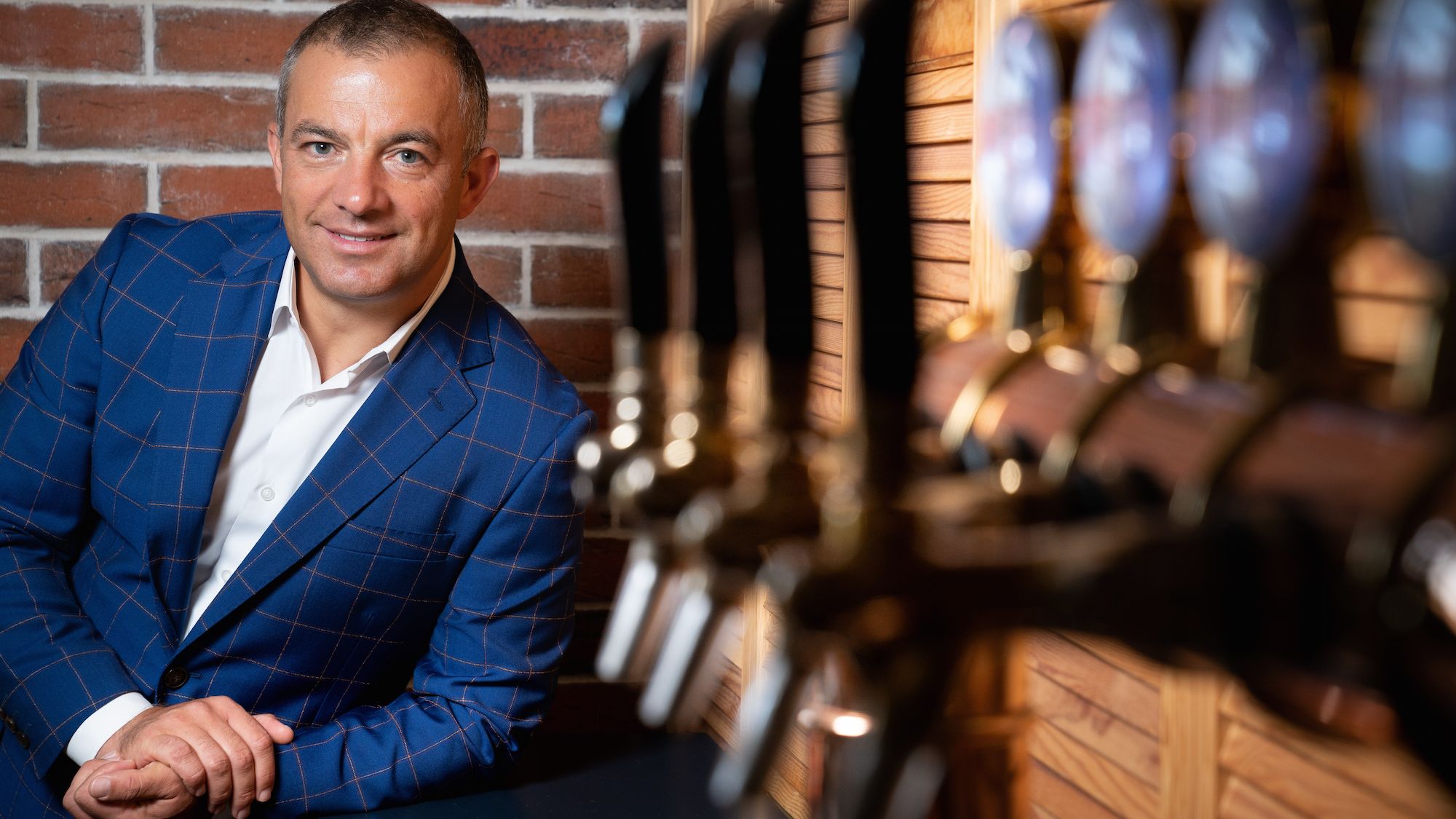 Daniel Mischie, CEO City Grill: Anul acesta aducem 30 de angajati din Nepal. Nepalezii de la noi sunt ca romanii care muncesc in afara Romaniei