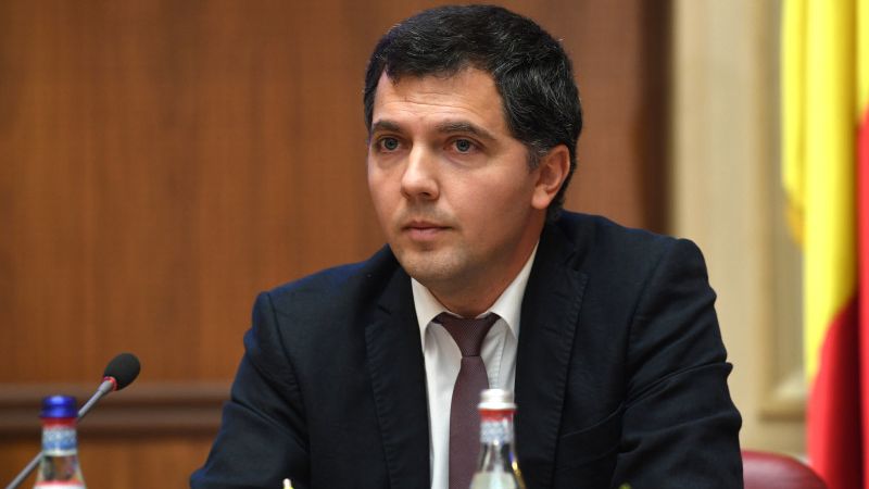 Economist-șef ING: Leul este încă supraevaluat. Pe termen mediu, este normal să mai urmeze deprecieri