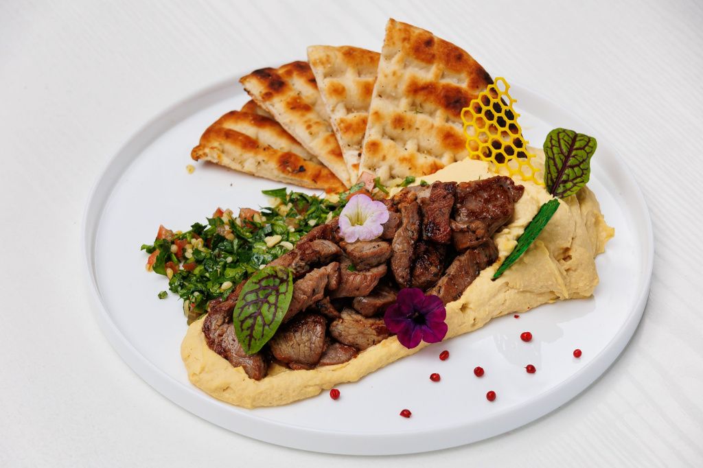 Cum arată cel mai nou restaurant din București, deschis de proprietara hotelului Bordeaux - Imagine 12