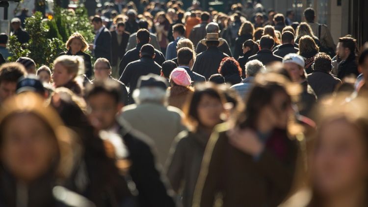 Numarul de pensionari a scazut cu 44.000 in ultimul an, iar pensia medie a crescut cu 7,2%